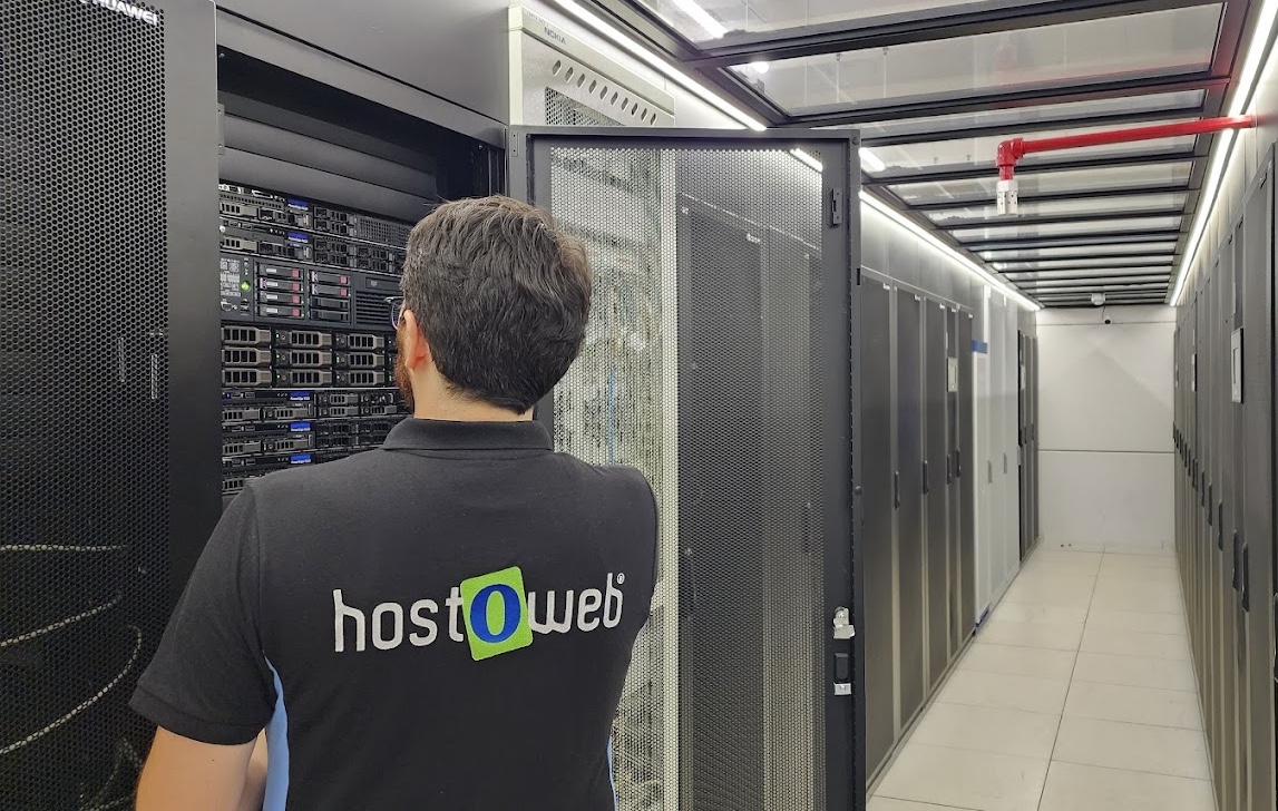 Illustration de l’infrastructure de colocation HOSTOWEB